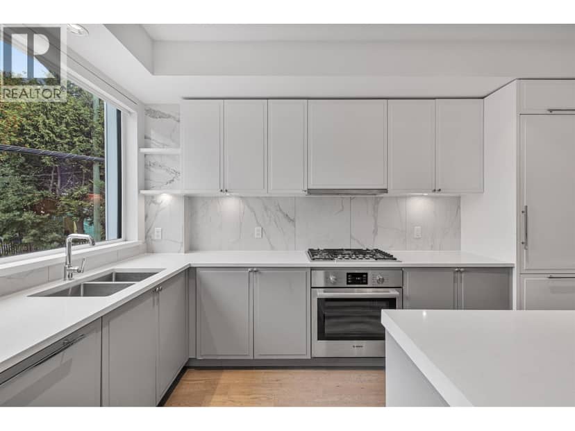7615 Yukon Street, Vancouver, photo 3