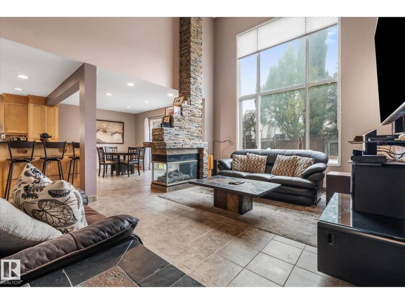 407 Breckenridge Ln NW, Edmonton, photo 5