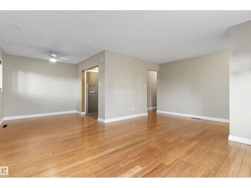 16166 110 A AV NW NW, Edmonton, photo 8
