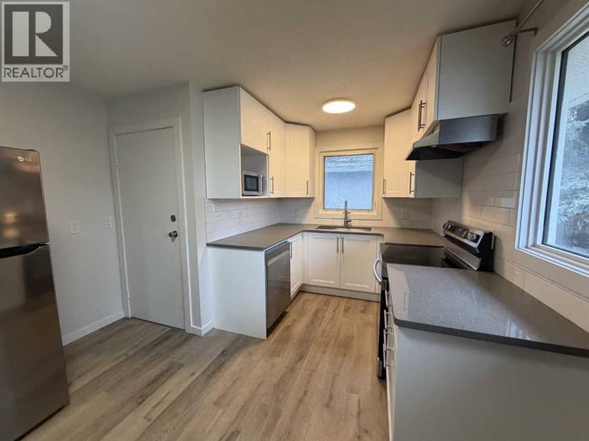 830 9 Street N, Lethbridge, photo 8
