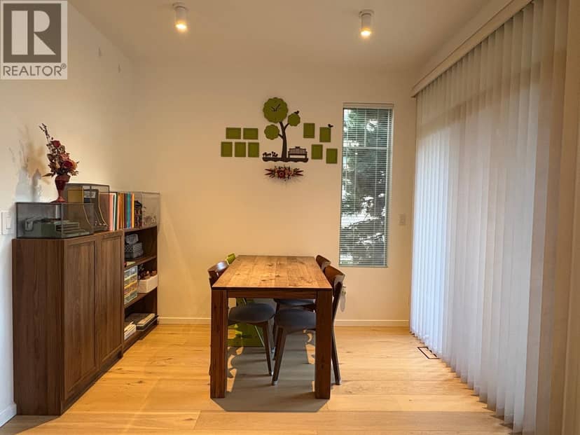 37 6233 Birch Street, Richmond, photo 5