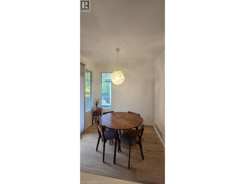 37 6233 Birch Street, Richmond, photo 4
