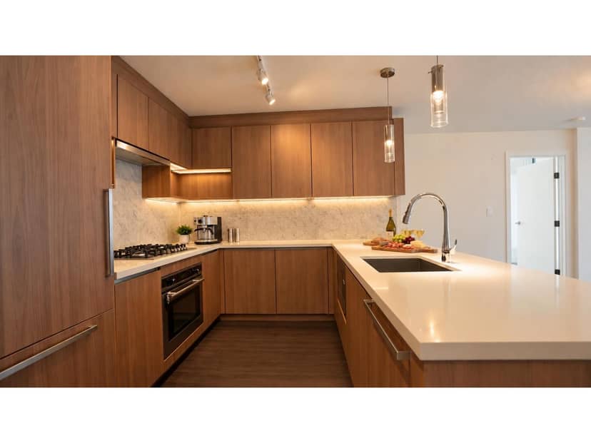 3706 13750 100 Avenue, Surrey