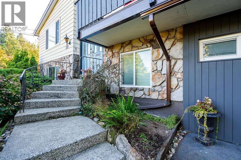 1111 English Bluff Road, Delta, photo 2