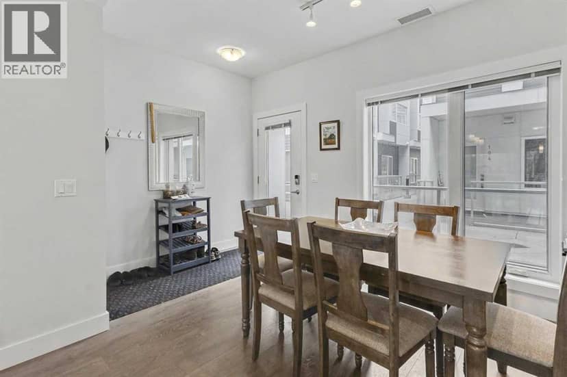 304, 20 Brentwood Common NW, Calgary, photo 2