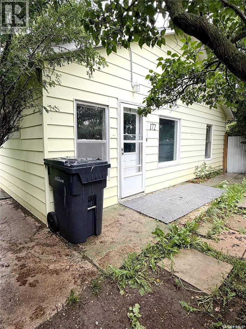 172 4th STREET E, Shaunavon, photo 2
