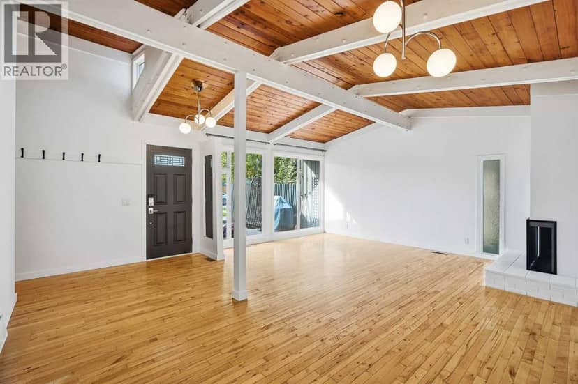 608, 4500 39 Street NW, Calgary