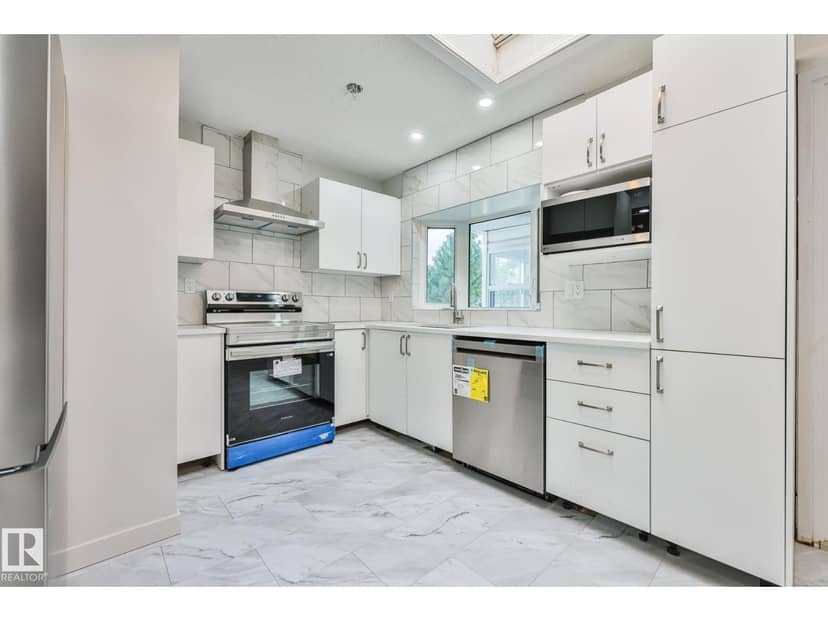 4324 70 ST NW, Edmonton, photo 7