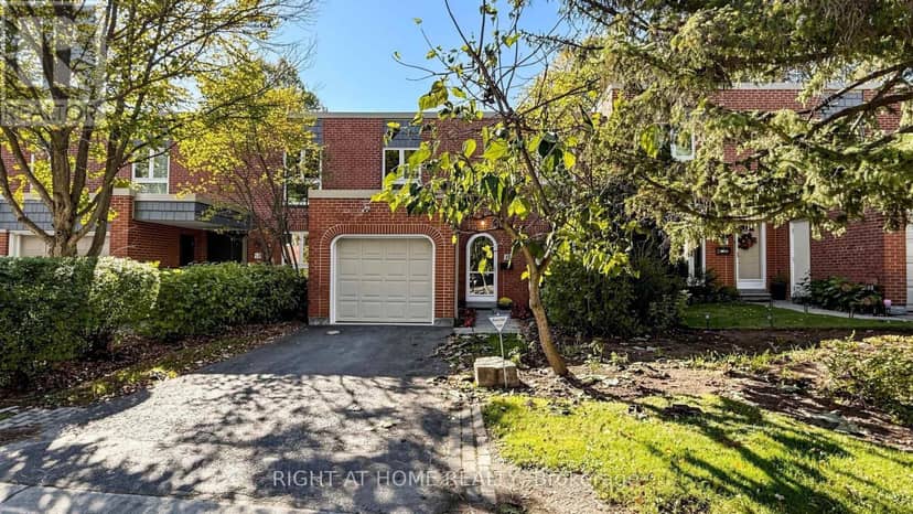 40 Snowshoe Mill Way, Toronto
