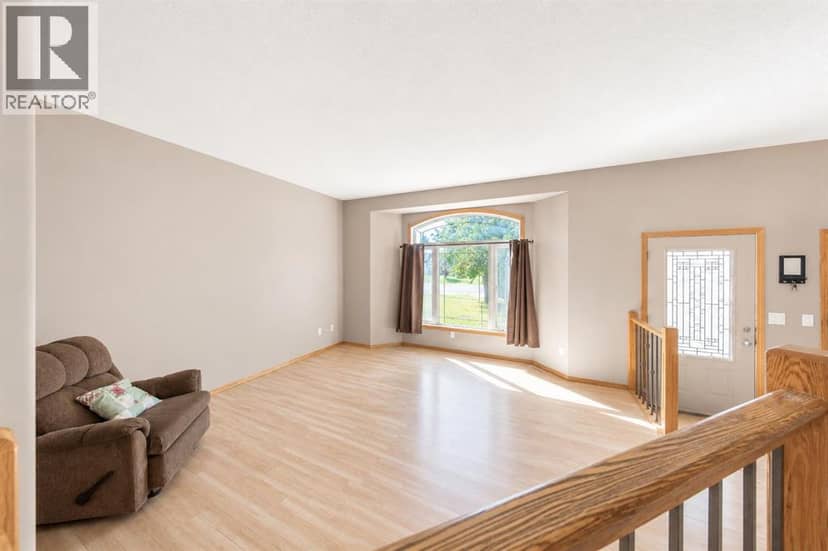 2013 19 Avenue, Delburne, photo 7
