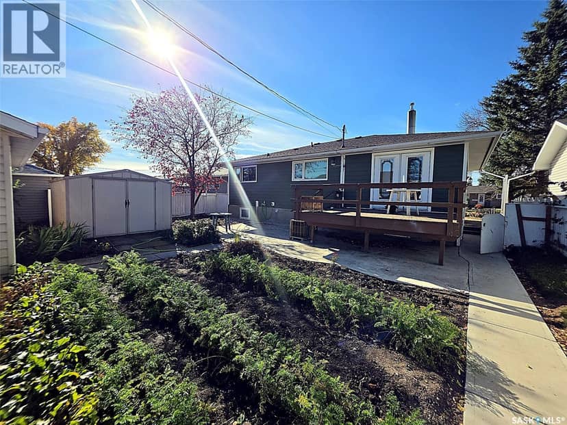 1662 91st STREET, North Battleford, photo 3