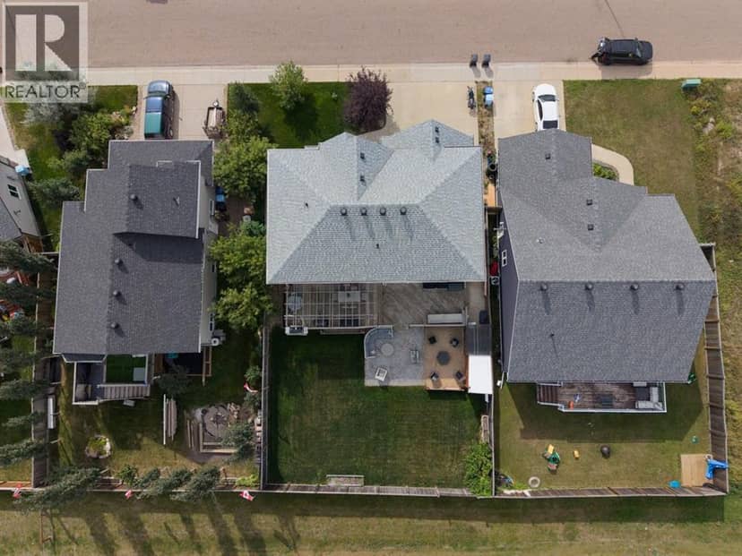 141 Beaverglen Close, Fort McMurray, photo 2