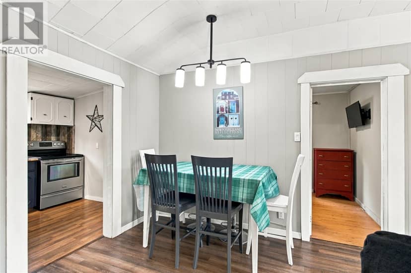 542 Beachycove Road, Tors Cove, photo 7