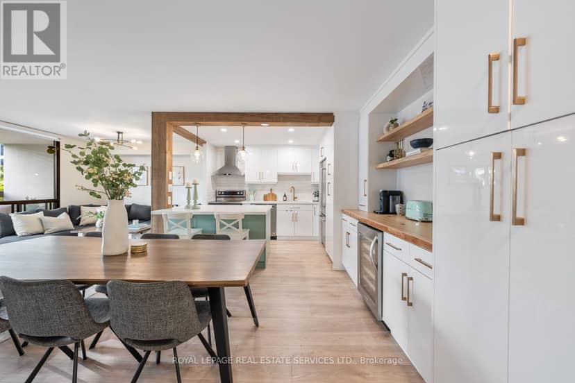 309 - 80 Quebec Avenue, Toronto, photo 2