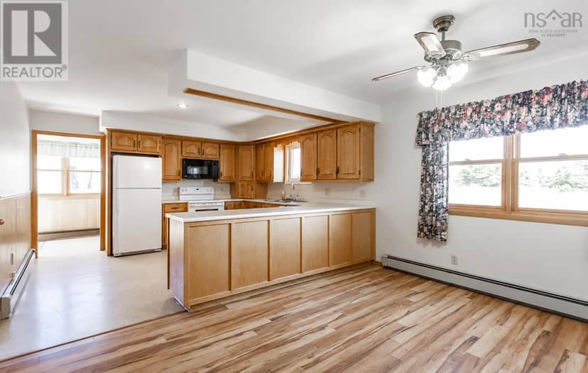5077 NS-1, Granville Centre, photo 6