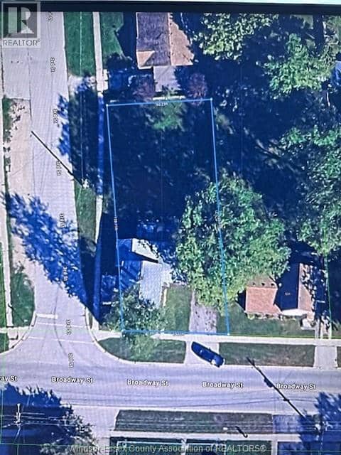 537 Broadway, Belle River