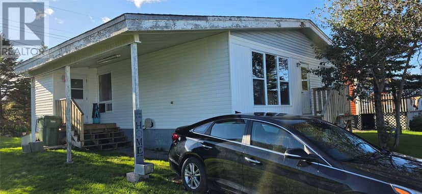 62 Fairview Avenue, St. Lawrence, photo 3