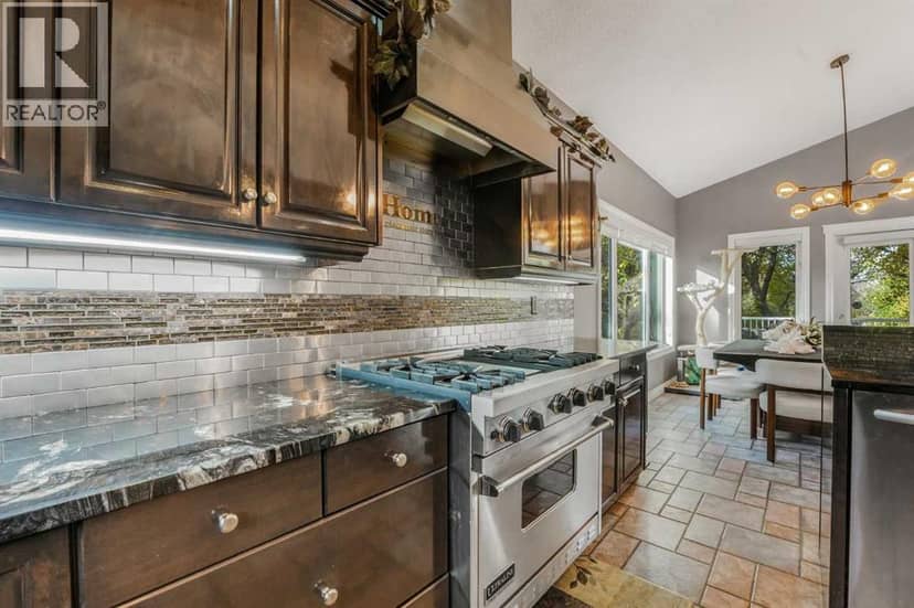 665 East Lakeview Road, Chestermere, photo 8