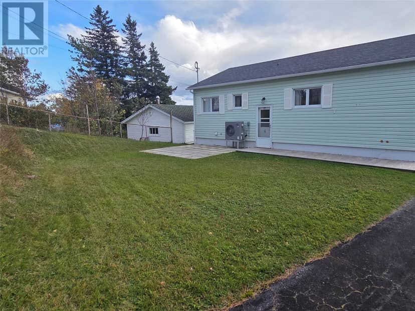 4 Circular Road, Botwood, photo 8