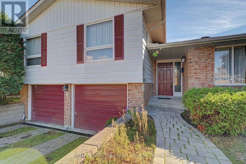 8 Talon Street, North Bay, photo 3