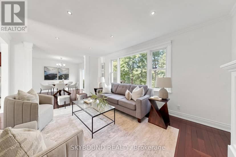 19 Riverview Heights, Toronto