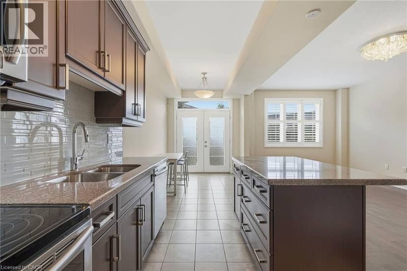 8 ROULEY Lane, Ancaster, photo 7