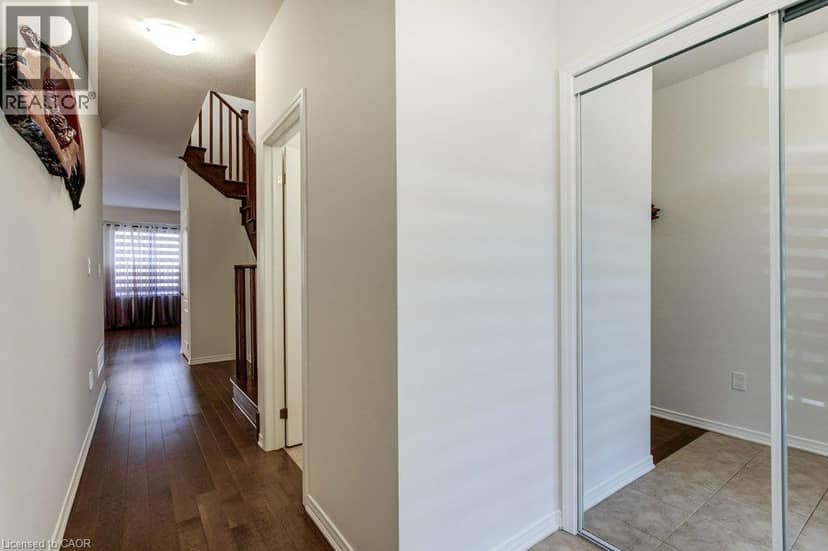 80 OAKTREE Drive, Caledonia, photo 6