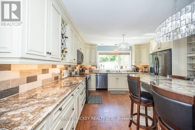 294 Lau-Ren Road, Laurentian Hills, photo 4