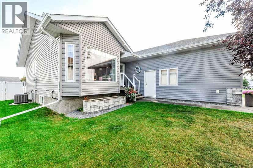 5005 58 Street, Daysland, photo 2