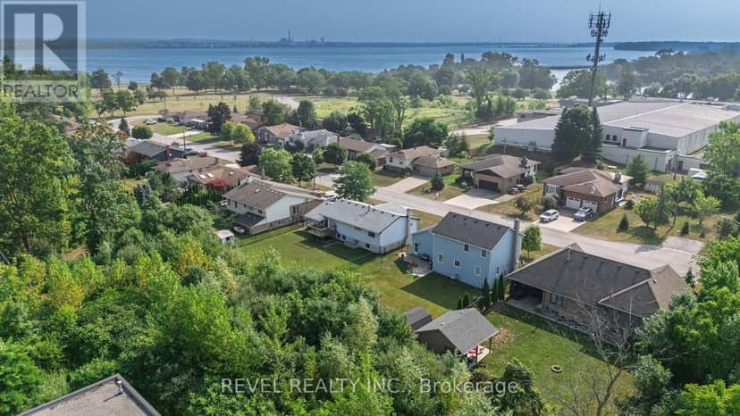 3641 Rapids View Drive, Niagara Falls, photo 2