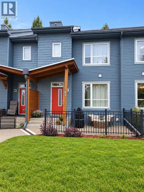 63 Chapalina Square SE, Calgary