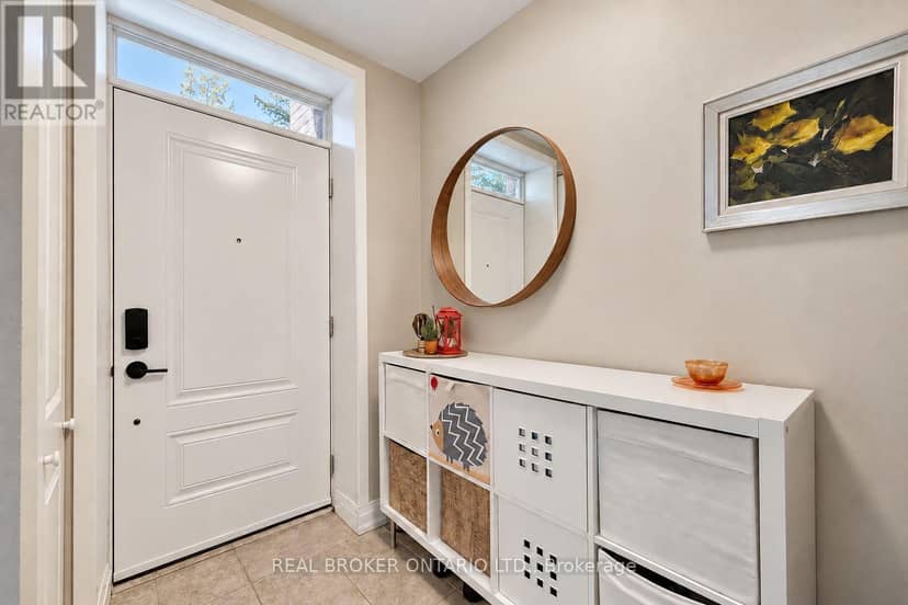 3 - 69 Upper Canada Drive, Toronto, photo 6