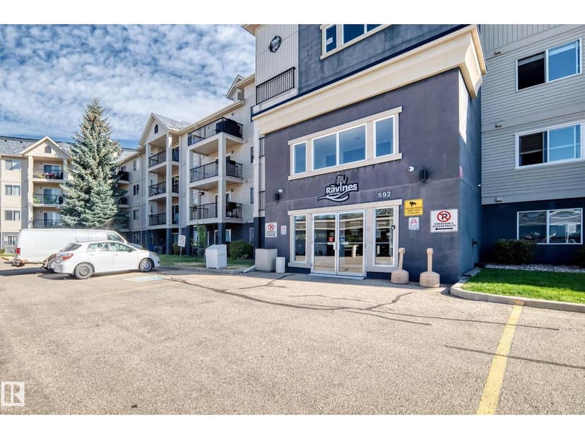 #127 592 Hooke Rd NW, Edmonton, photo 3