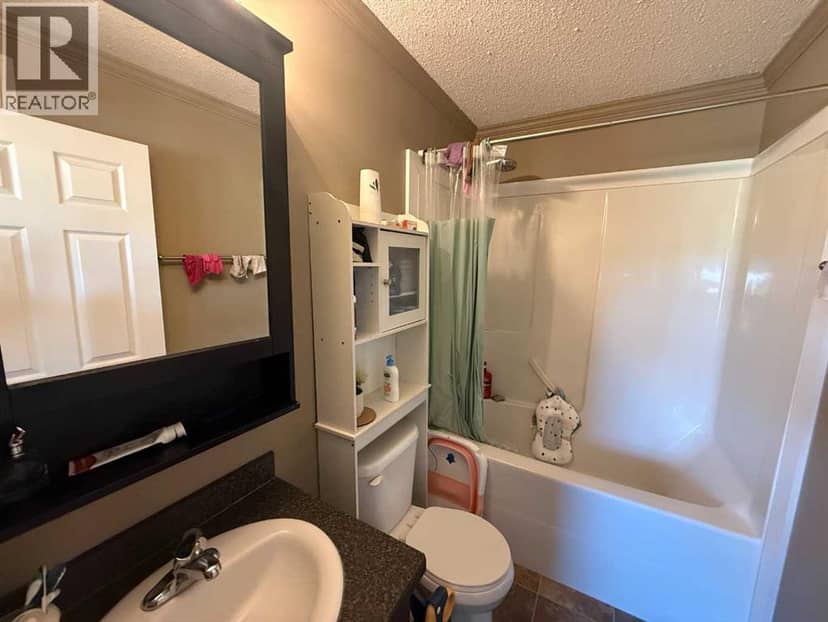 204, 5300 45 Avenue, Grimshaw, photo 6
