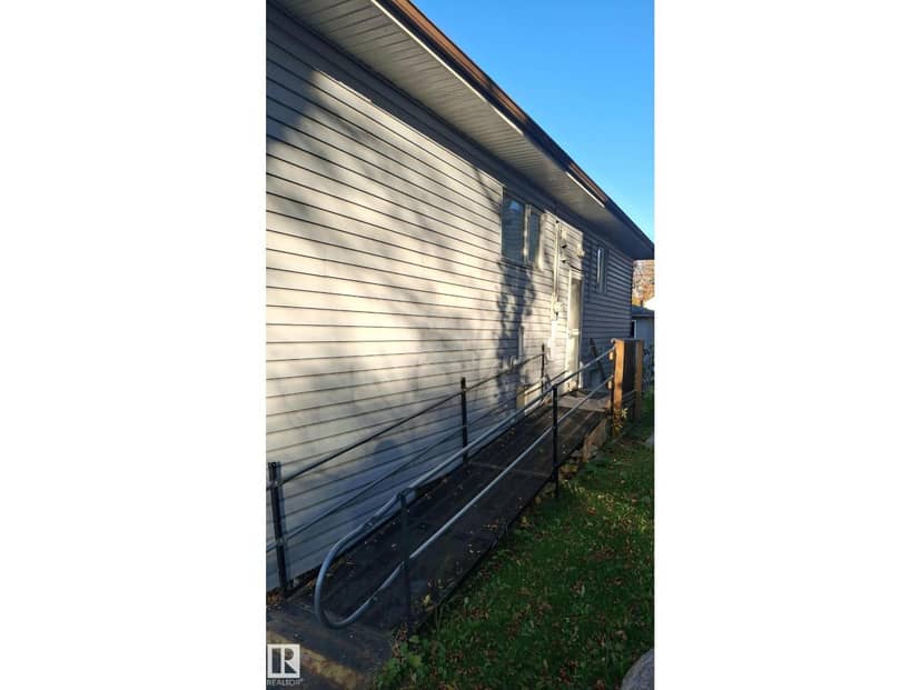 11727 92 ST NW, Edmonton, photo 3