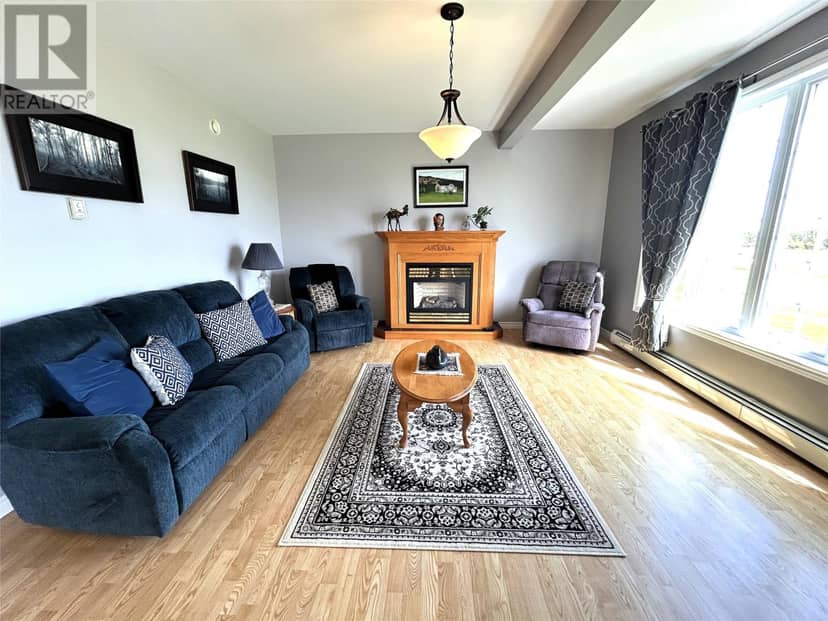 1130 Oceanview Drive, Cape St. George, photo 5