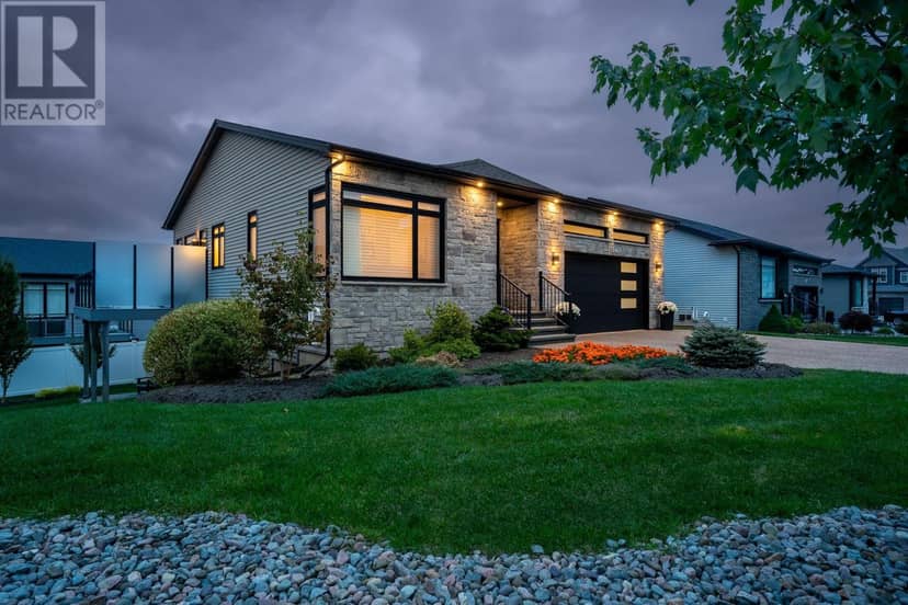 111 Theresa McNeil Grove, Rockingham