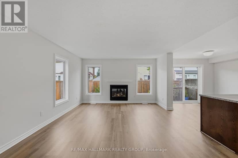 112 Akita Walk, Ottawa, photo 6