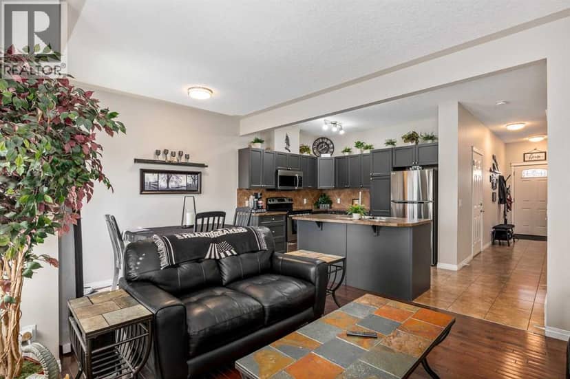 604, 620 Luxstone Landing SW, Airdrie, photo 8