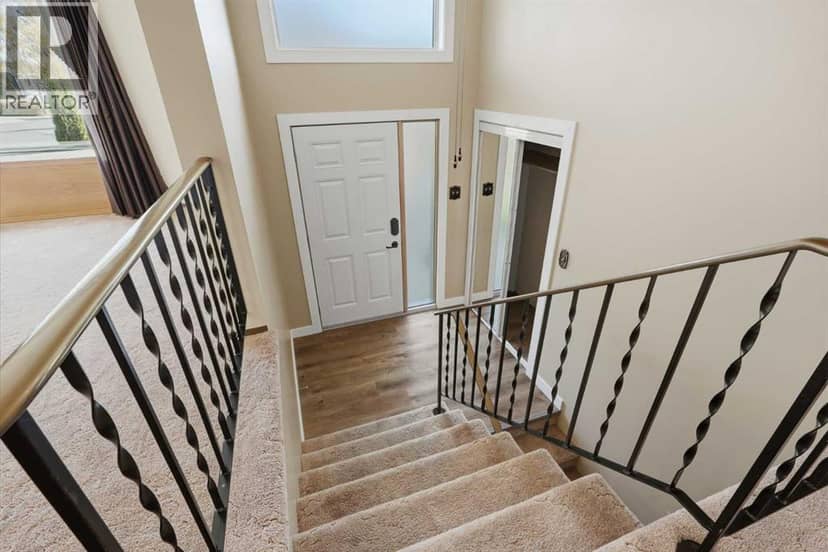 422 8 Street N, Picture Butte, photo 3
