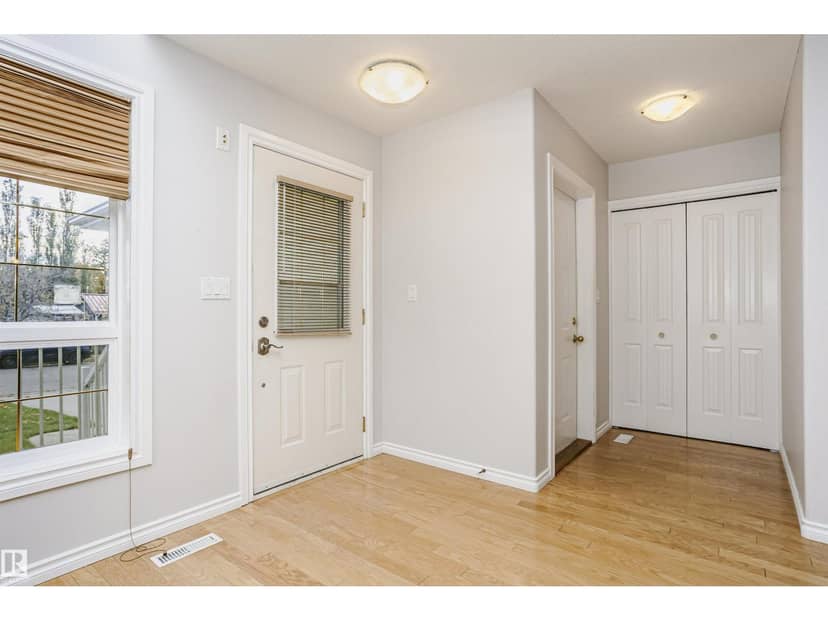 4908 49 ST, Legal, photo 4
