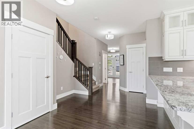 112 Dixon Road, Fort McMurray, photo 4