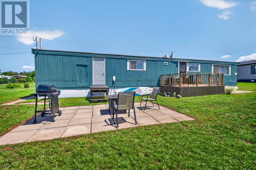 11 MacFadyen, Augustine Cove, photo 3