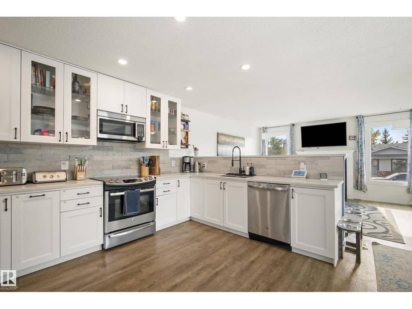 18024 73 AV NW, Edmonton, photo 4