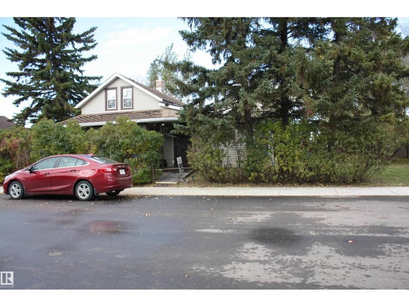 5012 49 Ave, Radway