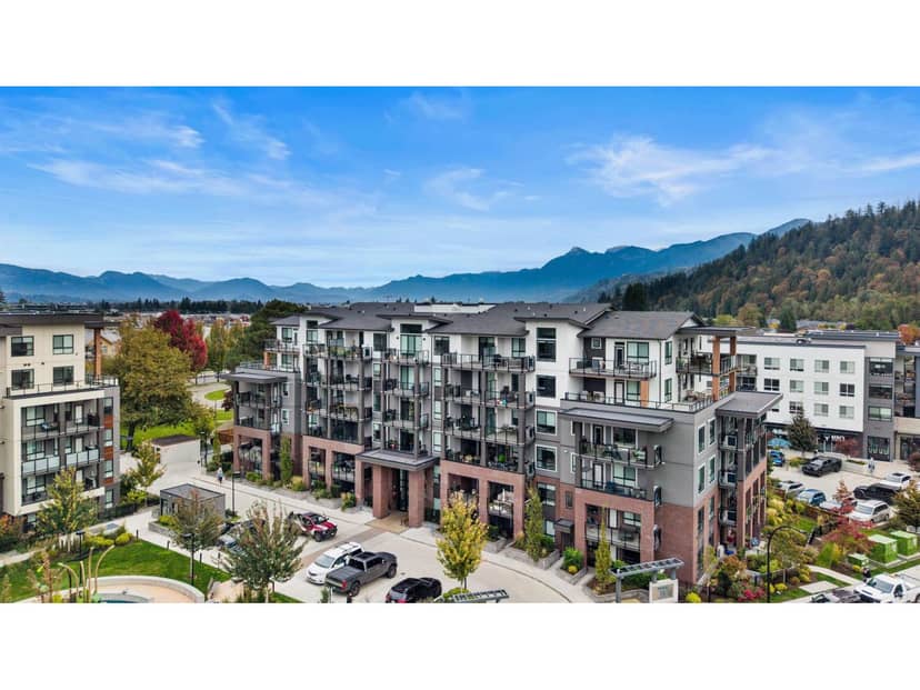 307 45511 CAMPUS DRIVE, Garrison Crossing, Chilliwack