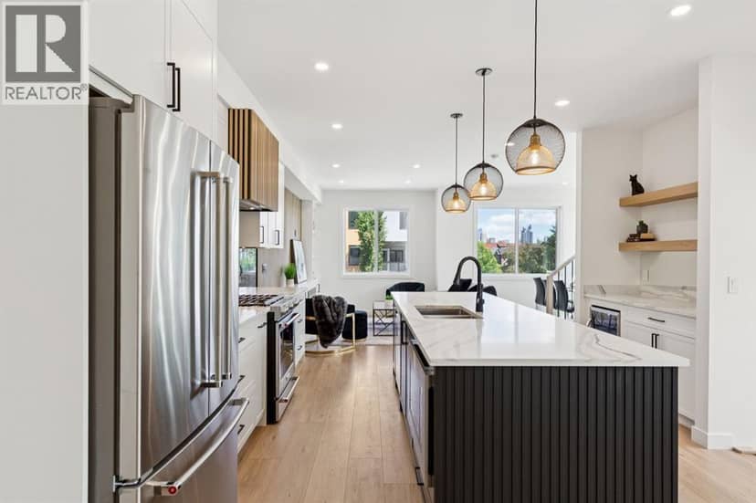 2402 Westmount Road NW, Calgary, photo 8