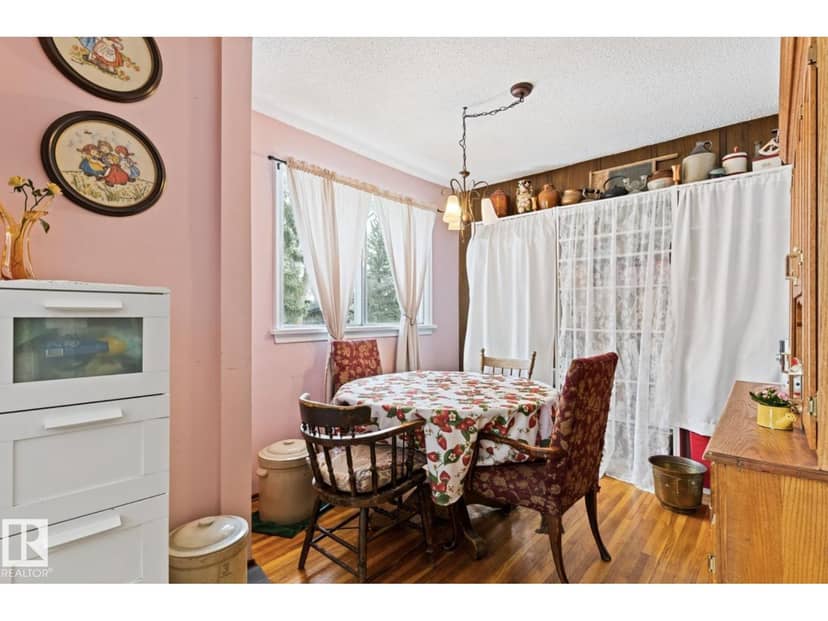 7703 77 AV NW, Edmonton, photo 7