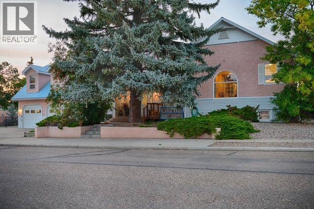 329 2 Avenue NE, Milk River, photo 5