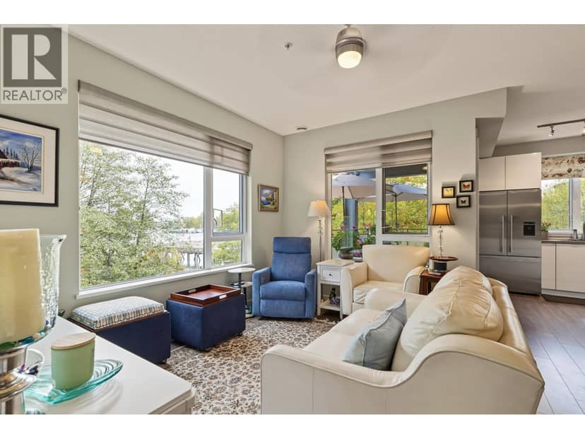 327 3138 Riverwalk Avenue, Vancouver, photo 3